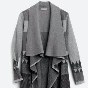 EVOLUTION BY CYRUS Chiana Open Drape Cardigan